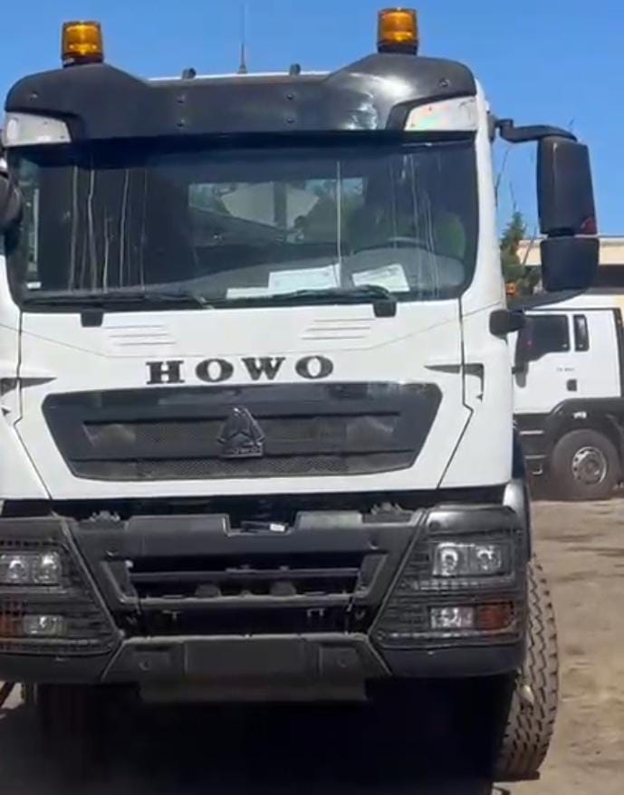 CAMION HOWO TX ÉDITION 2025 Venant DEJA DÉDOUANER 